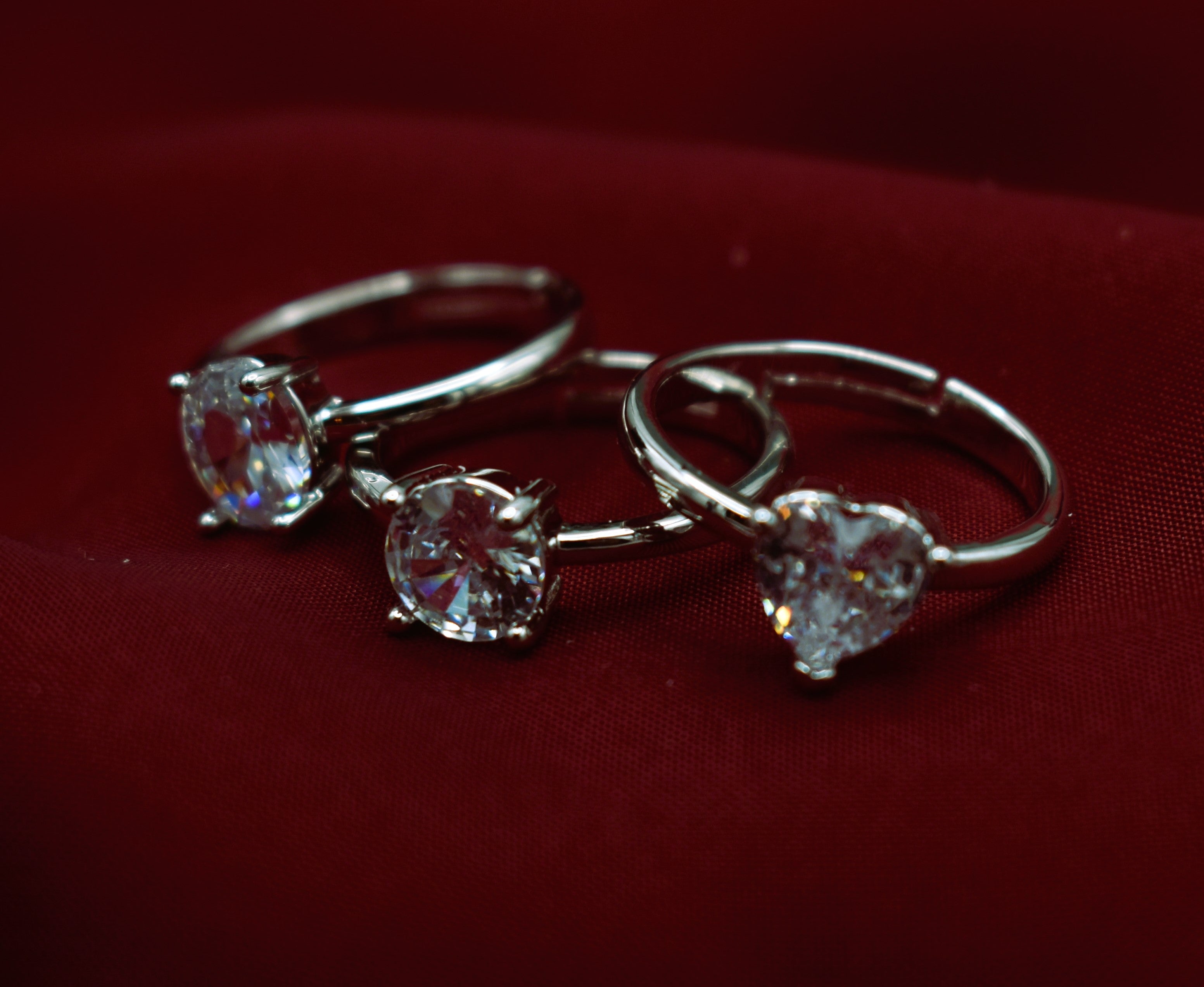 Elegant Zircon Hoop Rings – Sparkle with Timeless Charm