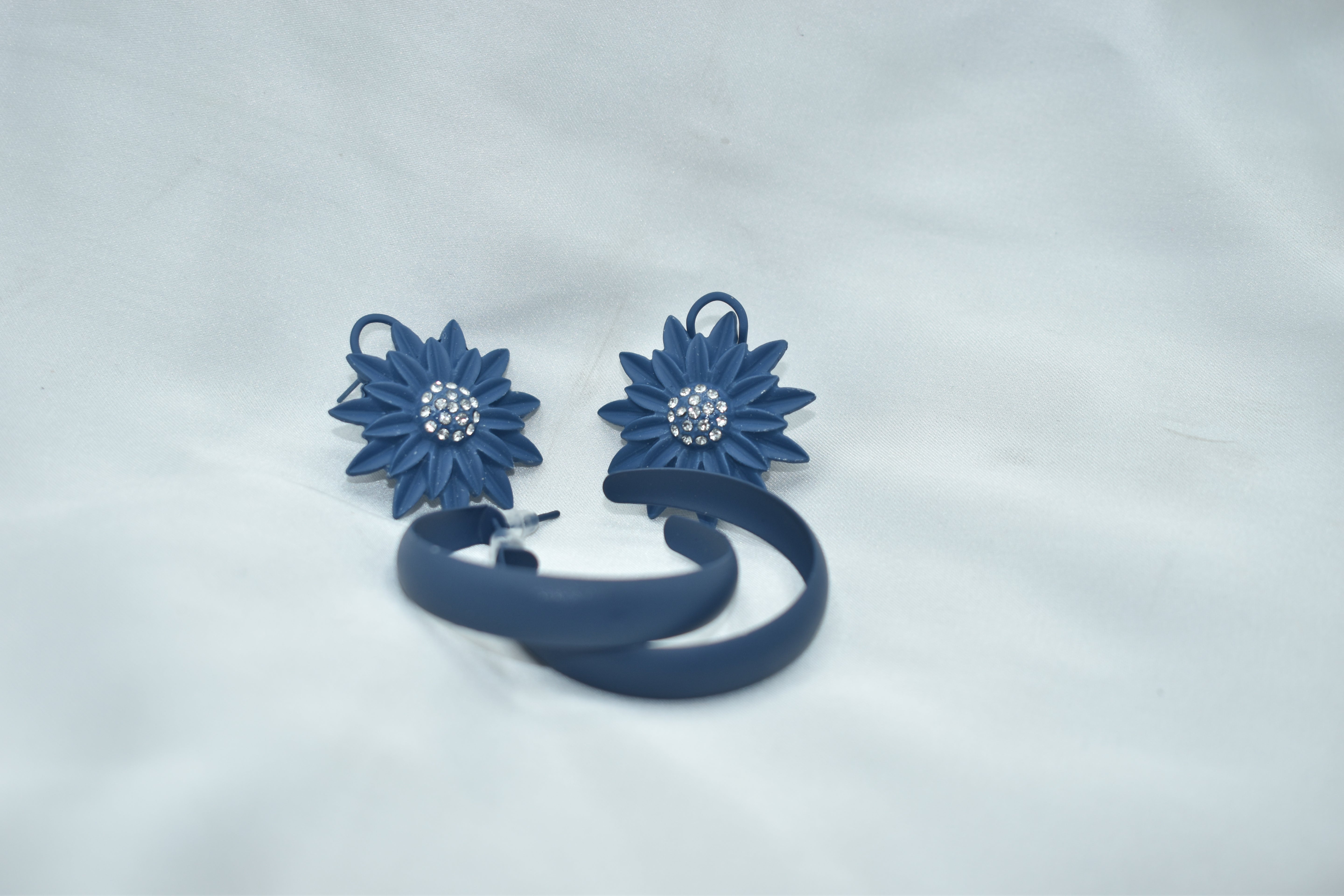 Denim Blue Large Tapered Marilyn Hoop Earrings and Hoops Set