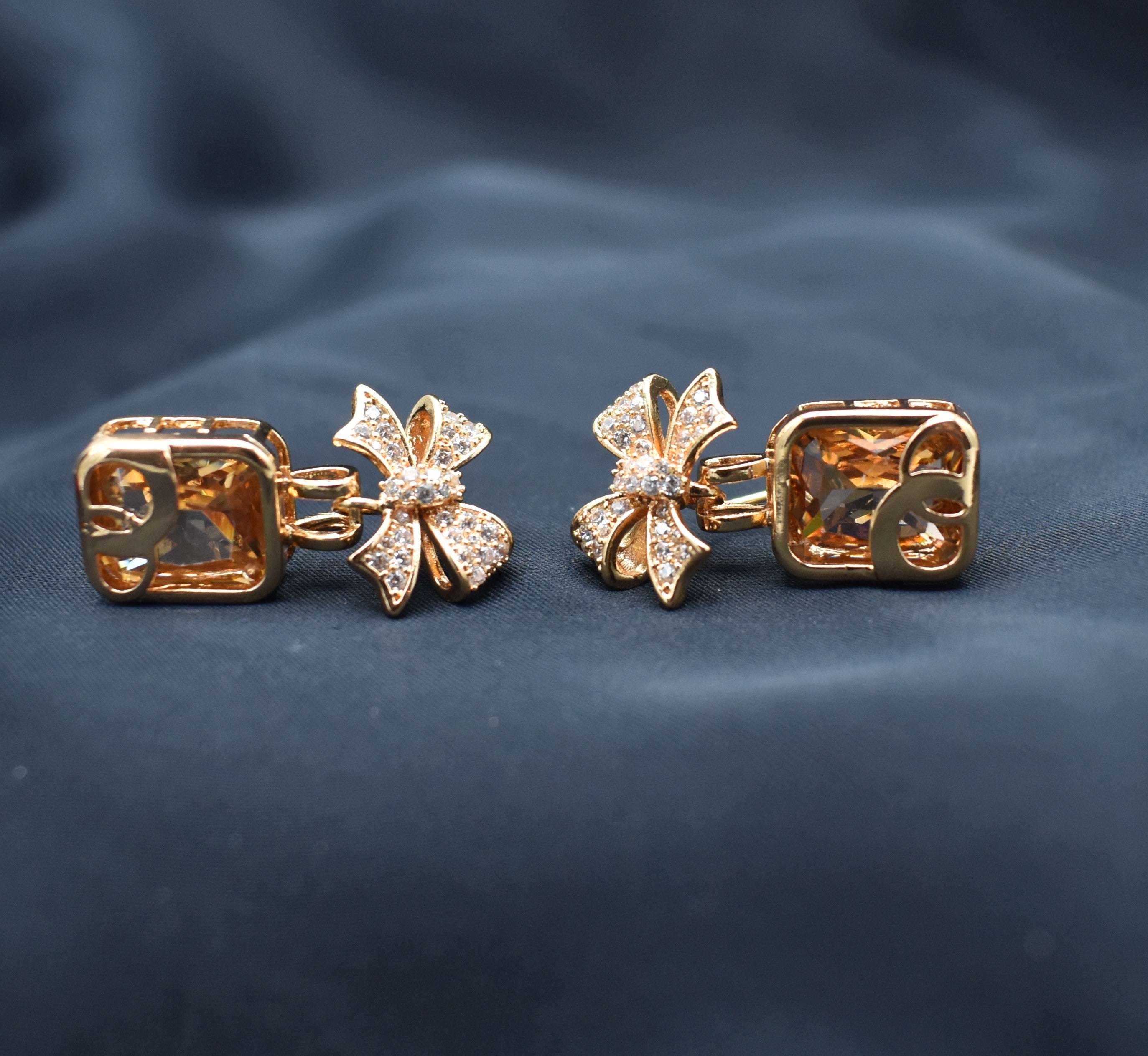 Charming Zircon Bowknot Stud Earrings